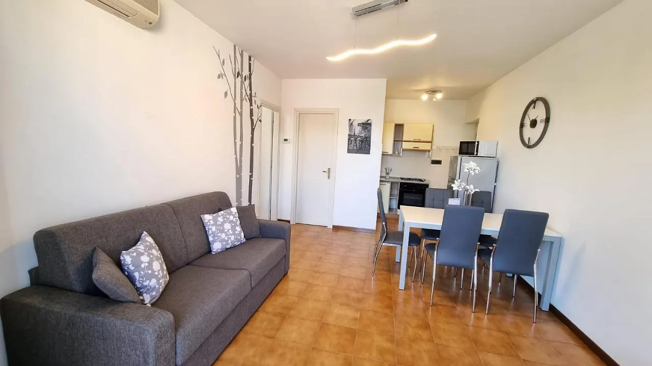 Garda Del Sole Id900 Apartment Lazise